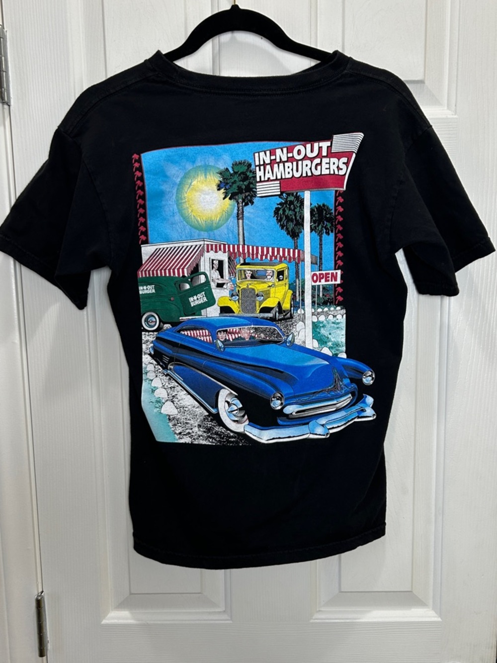 In-N-Out Burger Texas Logo Black Cotton Short Sleeve Tee Small